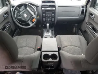 2011 Mazda Tribute Touring with VIN 4F2CY0C71BKM06441, listed as a Copart auction lot 82831764 with 226,888 mi miles and Clean Title. Bid and sale history available at carsss.com. Image 8.