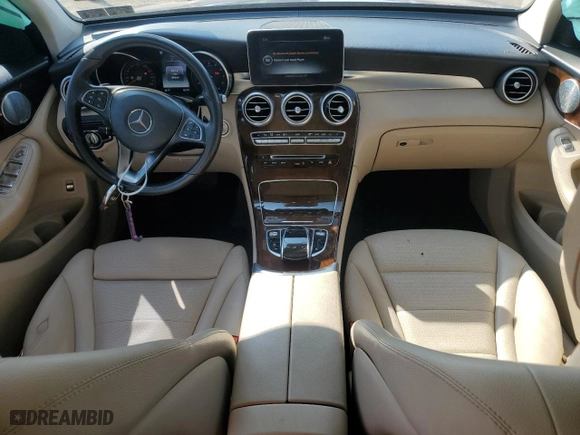 2019 Mercedes-Benz GLC with VIN WDC0G4KB5KF637932, listed as a Copart auction lot 48601585 with NaN miles and Salvage Title. Bid and sale history available at carsss.com. Image 8.