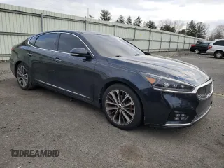 2017 Kia Cadenza Limited with VIN KNALC4J10H5087798, listed as a Copart auction lot 86920494 with 85,733 mi miles and Clean Title. Bid and sale history available at carsss.com. Image 4.