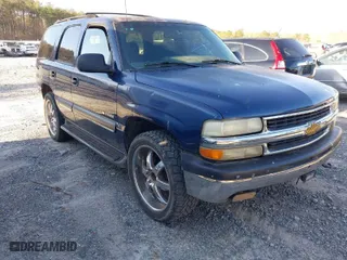 2001 Chevrolet Tahoe LS with VIN 1GNEK13T21J299814, listed as a IAAI auction lot 41821448 with 314,557 mi miles. Bid and sale history available at carsss.com. Image 1.