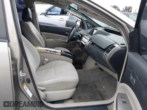 2007 Toyota Prius with VIN JTDKB20U877615124, listed as a IAAI auction lot 42025313 with 189,750 mi miles. Bid and sale history available at carsss.com. Image 5.