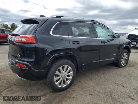 2017 Jeep Cherokee Overland z VIN 1C4PJMJS3HW551101, wystawiony jako Copart lot #53347975 z przebiegiem 60 795 mil mil oraz Szkoda całkowita • Salvage title. Historia ofert i sprzedaży dostępna na DreamBid. Obrazek 3.