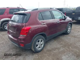 2017 Chevrolet Trax LT with VIN 3GNCJLSB0HL250919, listed as a IAAI auction lot 42092001 with 101,920 mi miles. Bid and sale history available at carsss.com. Image 4.