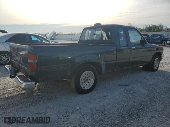 1994 Toyota Pickup z VIN 4TARN93P1RZ213243, wystawiony jako Copart lot #54068005 z przebiegiem 220 450 mil mil oraz Czysty tytuł • Clean title. Historia ofert i sprzedaży dostępna na DreamBid. Obrazek 3.