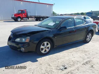 2007 Pontiac Grand Prix z VIN 2G2WP552171124777, wystawiony jako IAAI lot #42301446 z przebiegiem 208 607 mil mil oraz . Historia ofert i sprzedaży dostępna na DreamBid. Obrazek 2.