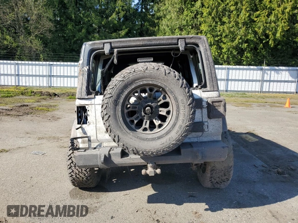 2018 Jeep Wrangler Unlimited Sport S с VIN 1C4HJXDN5JW254560, выставлен на аукционе Copart как лот 53254825 с пробегом Не указан миль и Списание • Salvage title. История ставок и продаж доступна на DreamBid. Изображение 6.
