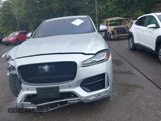 2017 Jaguar F-Pace 35t R-Sport with VIN SADCL2BV3HA893851, listed as a IAAI auction lot 40369832 with 67,313 mi miles and . Bid and sale history available at DreamBid. Image 13.
