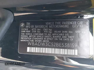 2011 BMW 3 Series 328i with VIN WBADW3C52BE538159, listed as a IAAI auction lot 41147161 with 1 mi miles. Bid and sale history available at carsss.com. Image 9.
