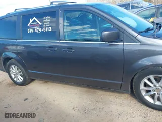 2018 Dodge Grand Caravan SXT with VIN 2C4RDGCG3JR192485, listed as a IAAI auction lot 41738911 with 135,100 mi miles. Bid and sale history available at carsss.com. Image 13.