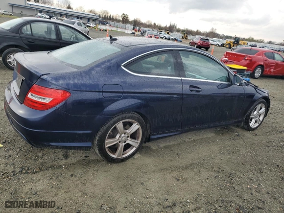 2015 Mercedes-Benz C-Class C 250 with VIN WDDGJ4HB3FG385116, listed as a Copart auction lot 47778355 with 91,566 mi miles and Salvage Title. Bid and sale history available at carsss.com. Image 3.