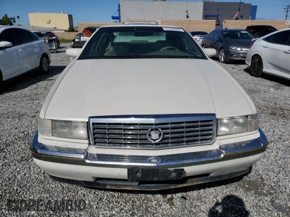 1994 Cadillac Eldorado ESC z VIN 1G6EL12Y6RU619510, wystawiony jako Copart lot #51524645 z przebiegiem 139 223 mil mil oraz Szkody całkowita. Historia ofert i sprzedaży dostępna na DreamBid. Obrazek 5.