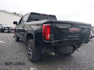 2022 GMC Sierra 1500 AT4 with VIN 1GTU9EET8NZ176059, listed as a IAAI auction lot 41250922 with 28,528 mi miles. Bid and sale history available at carsss.com. Image 3.
