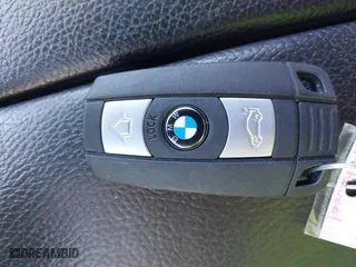 2007 BMW X5 3.0si with VIN 5UXFE43557L011481, listed as a IAAI auction lot 41764468 with 116,770 mi miles. Bid and sale history available at carsss.com. Image 11.