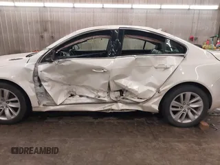 2014 Buick Regal with VIN 2G4GK5EXXE9325629, listed as a IAAI auction lot 41392206 with 123,368 mi miles. Bid and sale history available at carsss.com. Image 15.