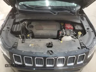 2019 Jeep Compass Latitude with VIN 3C4NJDBB0KT593907, listed as a Copart auction lot 50628525 with 46,111 mi miles and Salvage Title. Bid and sale history available at DreamBid. Image 14.
