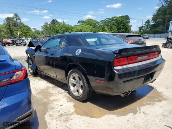 2014 Dodge Challenger SXT with VIN 2C3CDYAG6EH133512, listed as a Copart auction lot 49431395 with 61,174 mi miles and Clean Title. Bid and sale history available at carsss.com. Image 2.