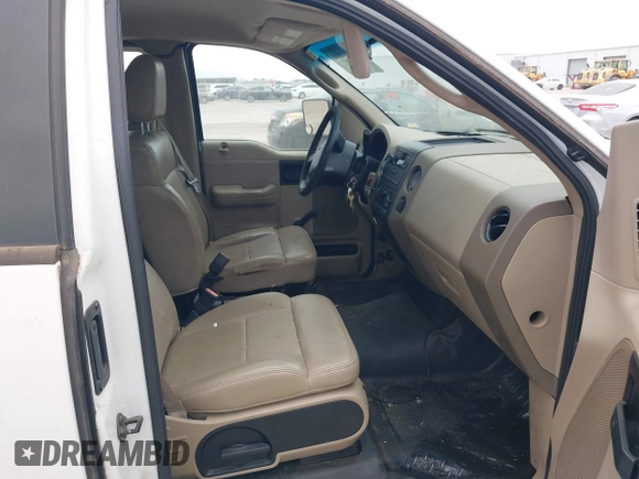 2008 Ford F-150 XL с VIN 1FTRF12288KD93577, выставлен на аукционе IAAI как лот 42601801 с пробегом 188 212 миль миль и . История ставок и продаж доступна на DreamBid. Изображение 5.