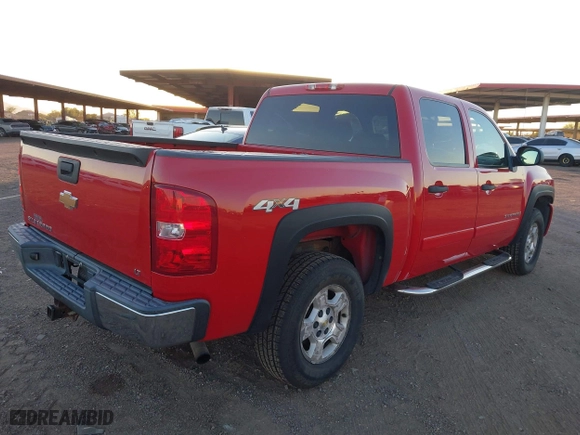 2007 Chevrolet Silverado 1500 LTZ with VIN 2GCEK13M471556251, listed as a IAAI auction lot 41851725 with 197,587 mi miles. Bid and sale history available at carsss.com. Image 4.