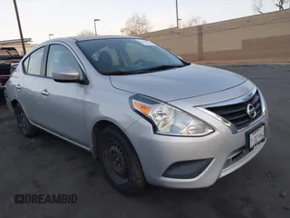 2015 Nissan Versa SV with VIN 3N1CN7AP0FL800136, listed as a IAAI auction lot 41889290 with 158,022 mi miles. Bid and sale history available at carsss.com. Image 1.