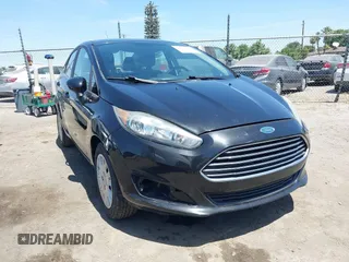 2015 Ford Fiesta S z VIN 3FADP4AJ1FM189751, wystawiony jako IAAI lot #42374537 z przebiegiem 105 726 mil mil oraz . Historia ofert i sprzedaży dostępna na DreamBid. Obrazek 1.