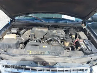2003 Ford Explorer XLT z VIN 1FMZU63K03UB22071, wystawiony jako IAAI lot #41610461 z przebiegiem 305 958 mil mil oraz . Historia ofert i sprzedaży dostępna na DreamBid. Obrazek 10.