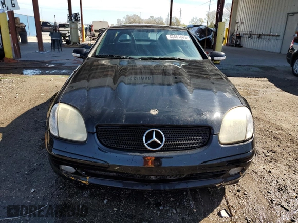 2002 Mercedes-Benz SLK-Class 2.3L Kompressor with VIN WDBKK49F92F254662, listed as a Copart auction lot 43461805 with 107,162 mi miles and Non Repairable. Bid and sale history available at carsss.com. Image 5.