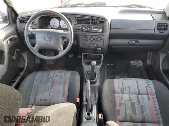 1998 Volkswagen Jetta z VIN 3VWVA81H4WM127083, wystawiony jako Copart lot #88396925 z przebiegiem 192 757 mil mil oraz Szkoda całkowita • Salvage title. Historia ofert i sprzedaży dostępna na DreamBid. Obrazek 8.