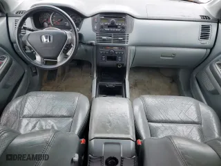 2004 Honda Pilot EX with VIN 5FNYF18514B005464, listed as a Copart auction lot 51906035 with 302,931 mi miles and Clean Title. Bid and sale history available at carsss.com. Image 8.