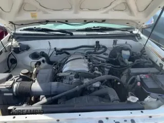2001 Toyota Tundra SR5 с VIN 5TBRT34131S165941, выставлен на аукционе Copart как лот 65773895 с пробегом 321 571 миль миль и Чистый • Clean title. История ставок и продаж доступна на DreamBid. Изображение 11.