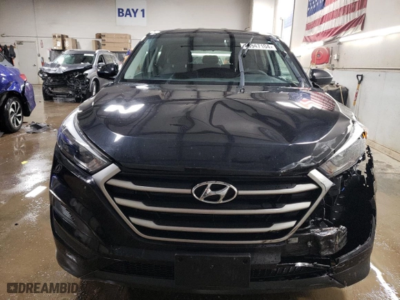 2018 Hyundai Tucson SE with VIN KM8J23A4XJU706089, listed as a Copart auction lot 48947104 with 61,074 mi miles and Salvage Title. Bid and sale history available at carsss.com. Image 5.