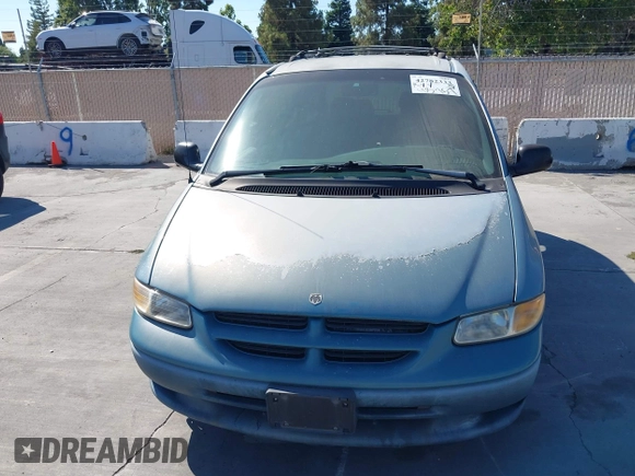 1999 Dodge Caravan SE with VIN 2B4GP45R1XR421019, listed as a IAAI auction lot 42782333 with 103,757 mi miles and . Bid and sale history available at DreamBid. Image 6.