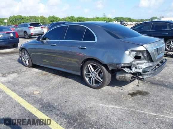 2017 Mercedes-Benz E with VIN WDDZF4JB4HA120585, listed as a IAAI auction lot 41912121 with 107,649 mi miles. Bid and sale history available at carsss.com. Image 3.