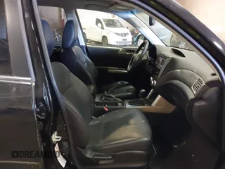 2010 Subaru Forester X Limited с VIN JF2SH6DC8AH728081, выставлен на аукционе IAAI как лот 42482473 с пробегом 150 511 миль миль и . История ставок и продаж доступна на DreamBid. Изображение 5.