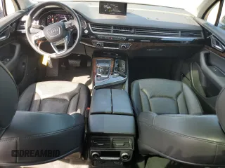 2017 Audi Q7 Premium Plus with VIN WA1LABF72HD053565, listed as a Copart auction lot 53044095 with 58,753 mi miles and Salvage Title. Bid and sale history available at DreamBid. Image 8.