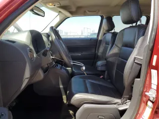 2014 Jeep Patriot Limited with VIN 1C4NJPCB6ED645325, listed as a Copart auction lot 59924305 with 69,705 mi miles and Salvage title. Bid and sale history available at DreamBid. Image 7.