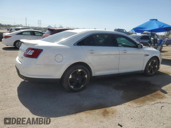 2010 Ford Taurus SHO z VIN 1FAHP2KT6AG105528, wystawiony jako Copart lot #61943515 z przebiegiem 110 544 mil mil oraz Czysty tytuł • Clean title. Historia ofert i sprzedaży dostępna na DreamBid. Obrazek 3.
