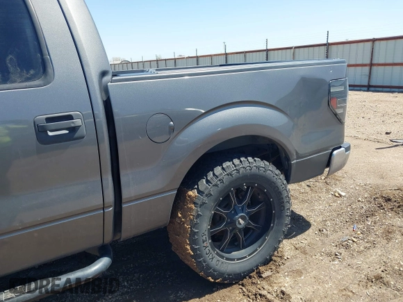 2010 Ford F-150 XL with VIN 1FTEW1C87AKA22952, listed as a IAAI auction lot 41899670 with 167,618 mi miles. Bid and sale history available at carsss.com. Image 6.