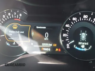 2018 Lincoln MKX Reserve with VIN 2LMPJ6LR8JBL29098, listed as a IAAI auction lot 41223622 with 32,529 mi miles. Bid and sale history available at carsss.com. Image 7.
