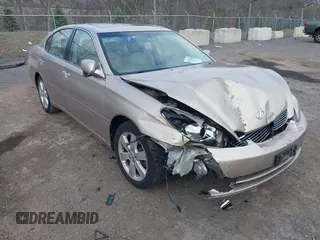 2005 Lexus ES 330 with VIN JTHBA30G255073920, listed as a IAAI auction lot 41886960 with 118,848 mi miles. Bid and sale history available at carsss.com. Image 1.
