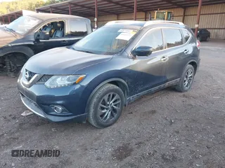 2016 Nissan Rogue SV with VIN 5N1AT2MT0GC860352, listed as a IAAI auction lot 40926872 with 114,450 mi miles. Bid and sale history available at carsss.com. Image 17.