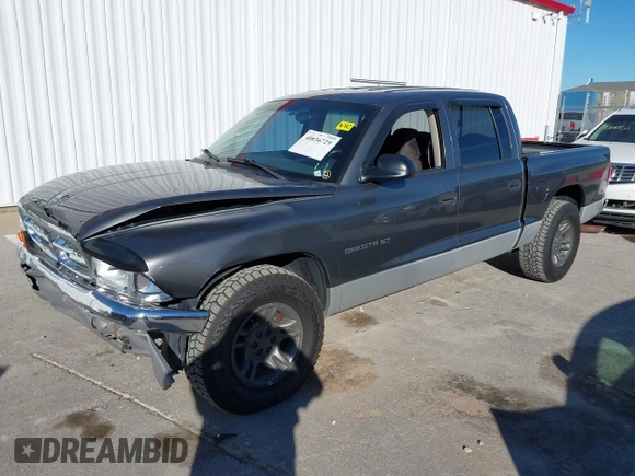 2001 Dodge Dakota Sport with VIN 1B7HL2AN21S319390, listed as a IAAI auction lot 40836729 with 118,823 mi miles. Bid and sale history available at carsss.com. Image 17.