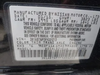 2015 Nissan Sentra S with VIN 3N1AB7AP7FY221213, listed as a IAAI auction lot 41467786 with 104,116 mi miles. Bid and sale history available at carsss.com. Image 9.