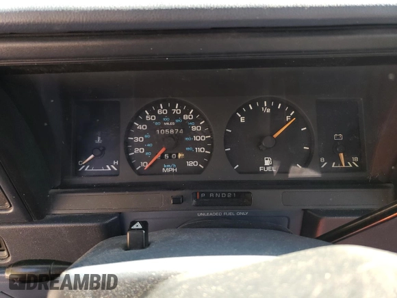 1994 Plymouth Acclaim z VIN 3P3AA46K8RT200674, wystawiony jako Copart lot #76425504 z przebiegiem 105 874 mil mil oraz Szkody całkowita. Historia ofert i sprzedaży dostępna na DreamBid. Obrazek 9.