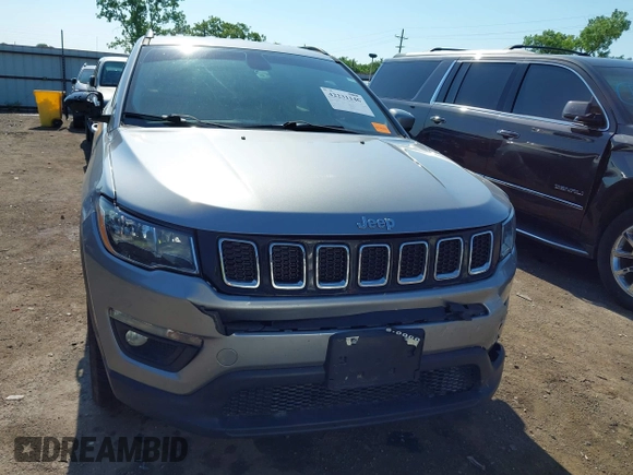 2017 Jeep Compass Latitude with VIN 3C4NJDBB4HT629073, listed as a IAAI auction lot 42231146 with 155,978 mi miles and . Bid and sale history available at DreamBid. Image 12.