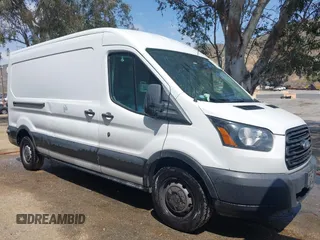 2019 Ford Transit with VIN 1FTYR2CM5KKB19415, listed as a IAAI auction lot 42129144 with 198,457 mi miles and . Bid and sale history available at DreamBid. Image 1.