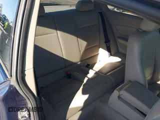 2010 BMW 1 Series 135i with VIN WBAUC7C58AVK96377, listed as a IAAI auction lot 41666512 with 136,890 mi miles and . Bid and sale history available at carsss.com. Image 8.