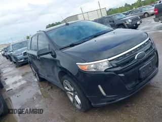 2013 Ford Edge Sport with VIN 2FMDK4AK4DBC56743, listed as a IAAI auction lot 41907486 with 194,824 mi miles. Bid and sale history available at carsss.com. Image 1.