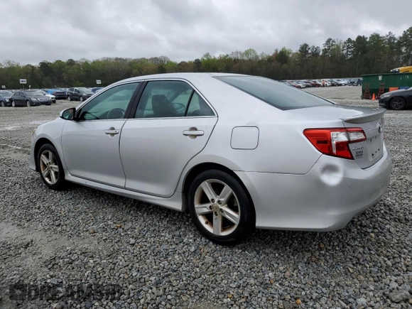 2014 Toyota Camry L with VIN 4T1BF1FK3EU322584, listed as a Copart auction lot 50175905 with 183,749 mi miles and Salvage Title. Bid and sale history available at DreamBid. Image 2.