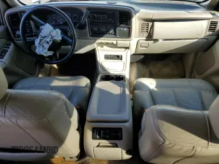2002 Chevrolet Suburban LS with VIN 3GNEC16Z52G312149, listed as a Copart auction lot 43141635 with 273,544 mi miles and Salvage Title. Bid and sale history available at carsss.com. Image 8.