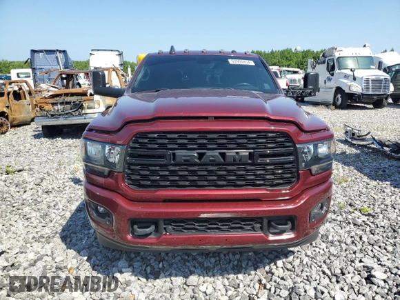 2022 Ram 3500 Big Horn with VIN 3C63RRHL6NG135323, listed as a Copart auction lot 63900454 with 117,428 mi miles and Salvage Title. Bid and sale history available at carsss.com. Image 5.